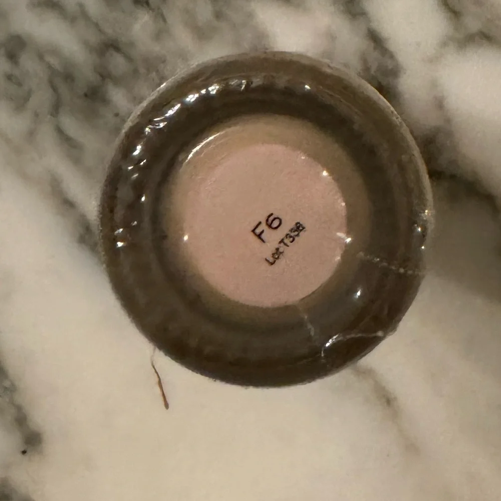 Bundle of Two Makeup REVOLUTION F6 CONCEAL & HYDRATE Radiance CONCEALER